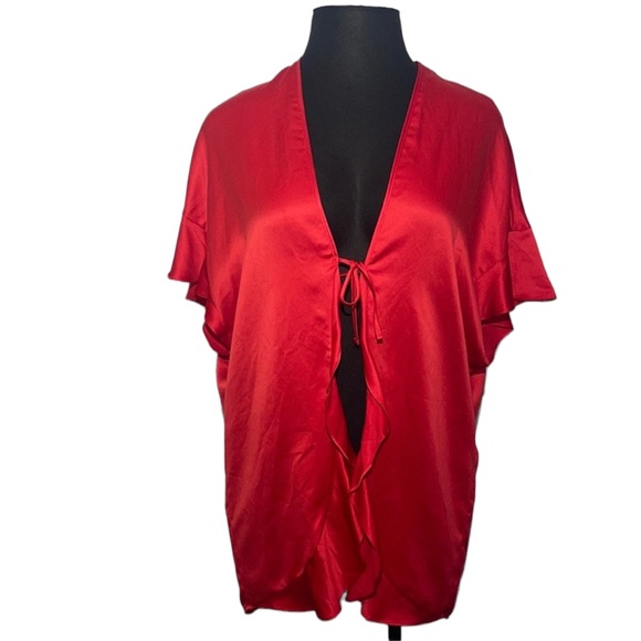 Victoria’s Secret NWT red “love” robe. One size. - Picture 11 of 11
